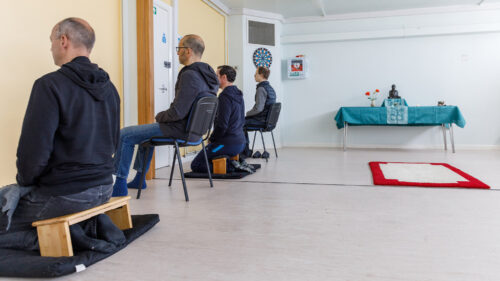 Practising meditation together